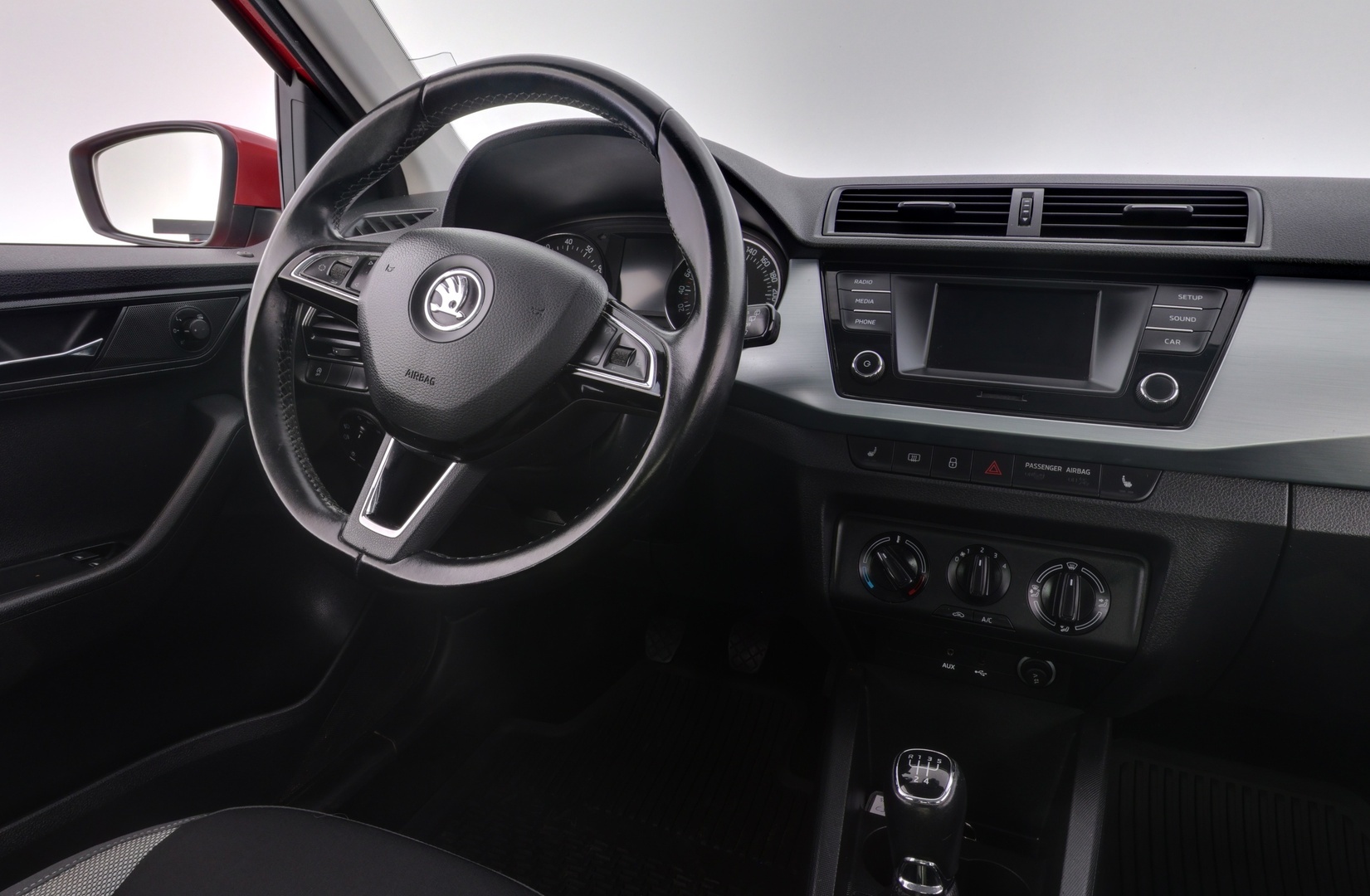 SKODA Fabia 2015