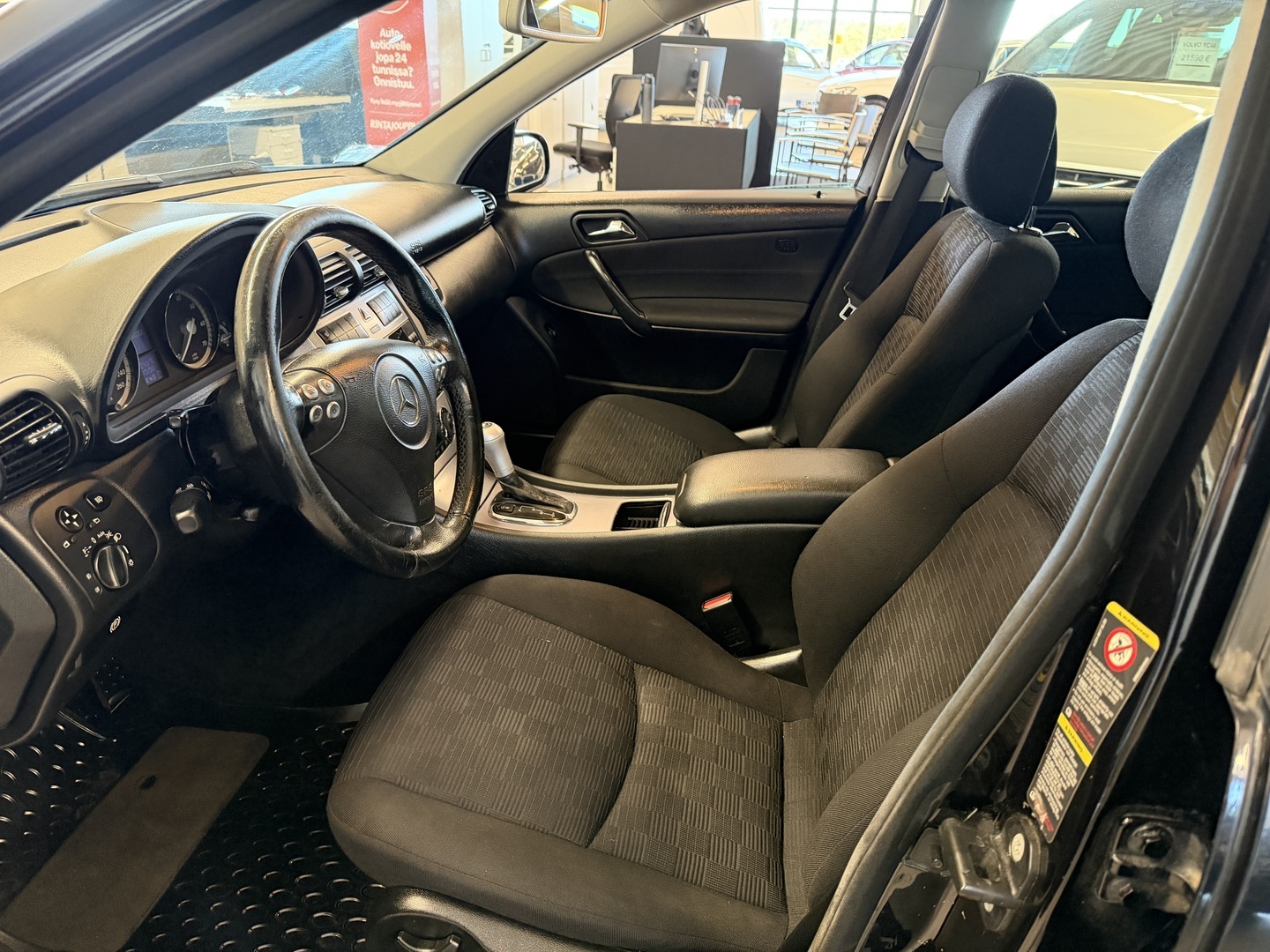 MERCEDES-BENZ C 2006