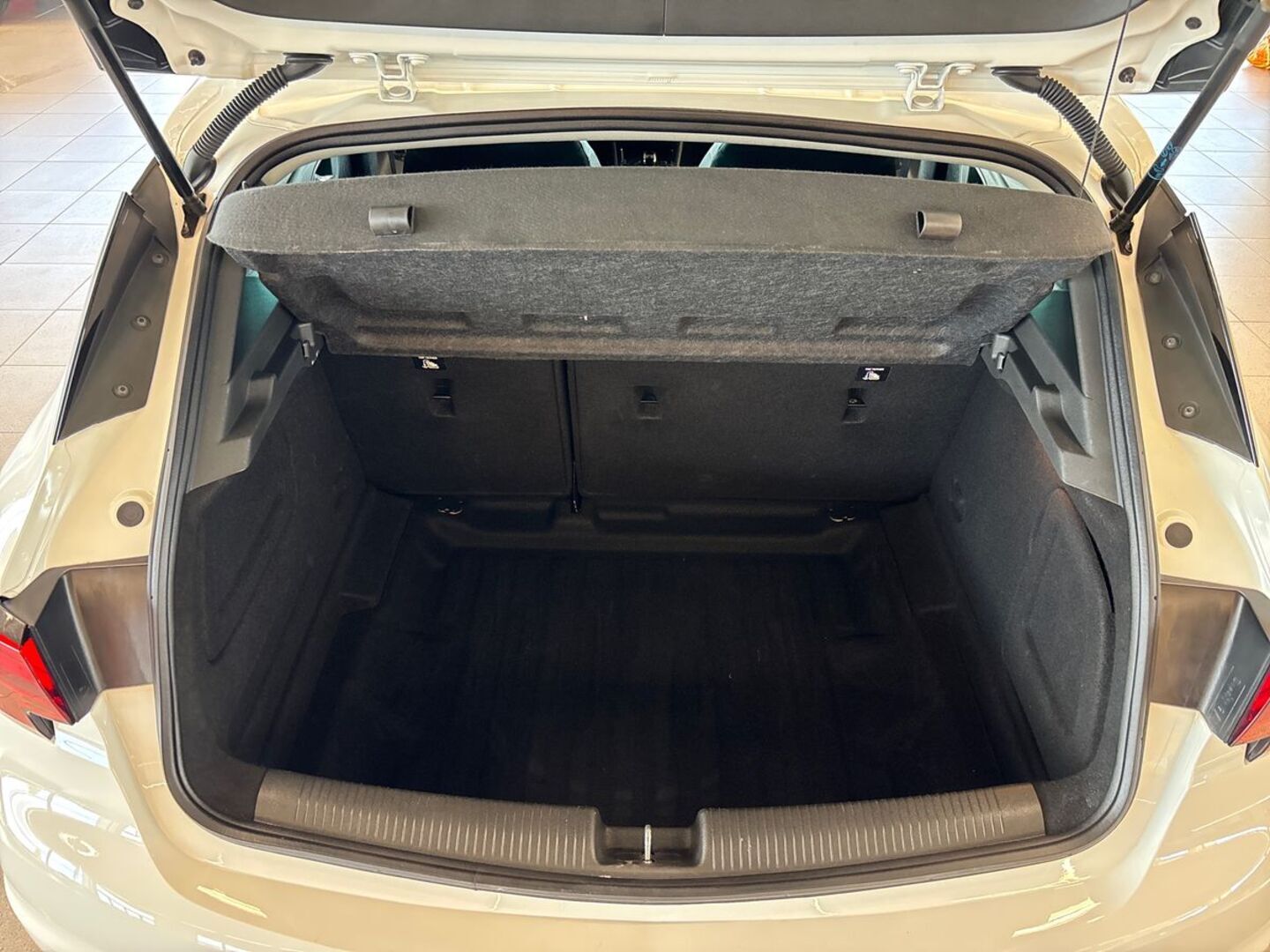 OPEL Astra 2019