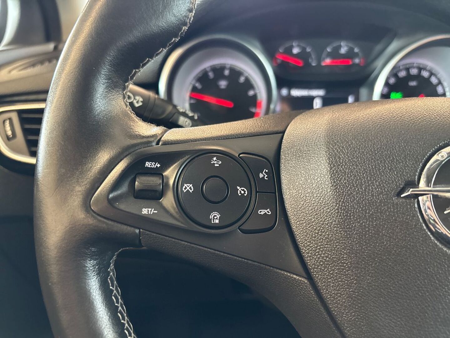 OPEL Astra 2019