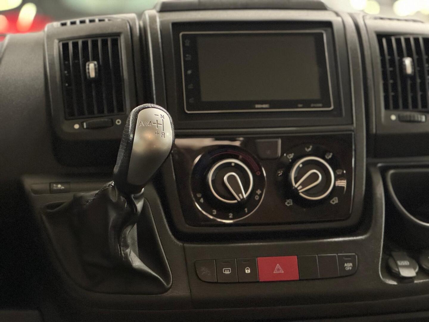 PÖSSL Roadcar VAN R 640 2019