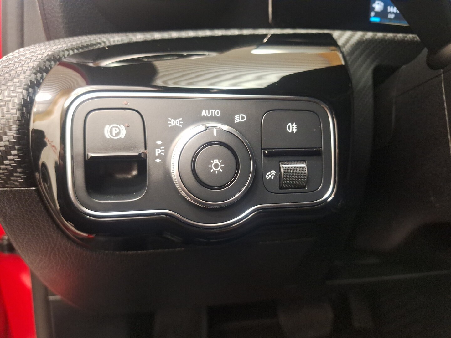 MERCEDES-BENZ A 2019