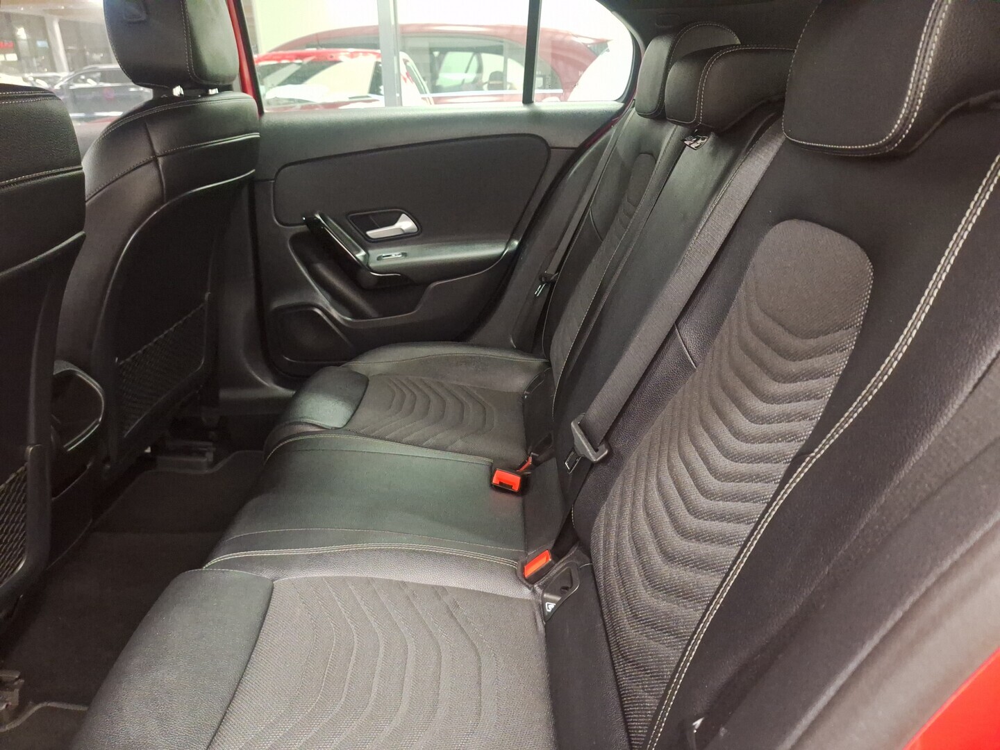 MERCEDES-BENZ A 2019