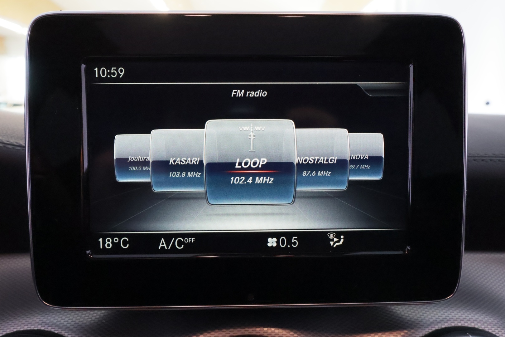 MERCEDES-BENZ CLA 2017