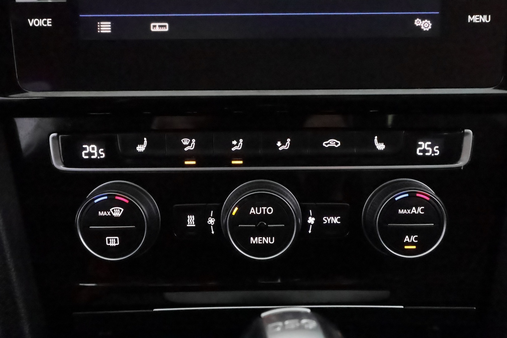 VOLKSWAGEN Golf 2019