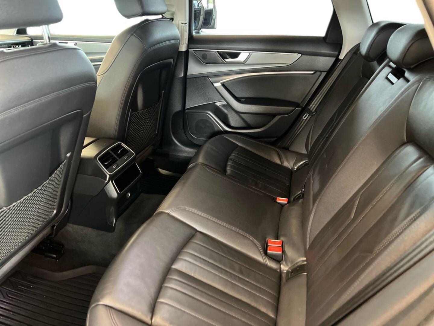 AUDI A6 2019