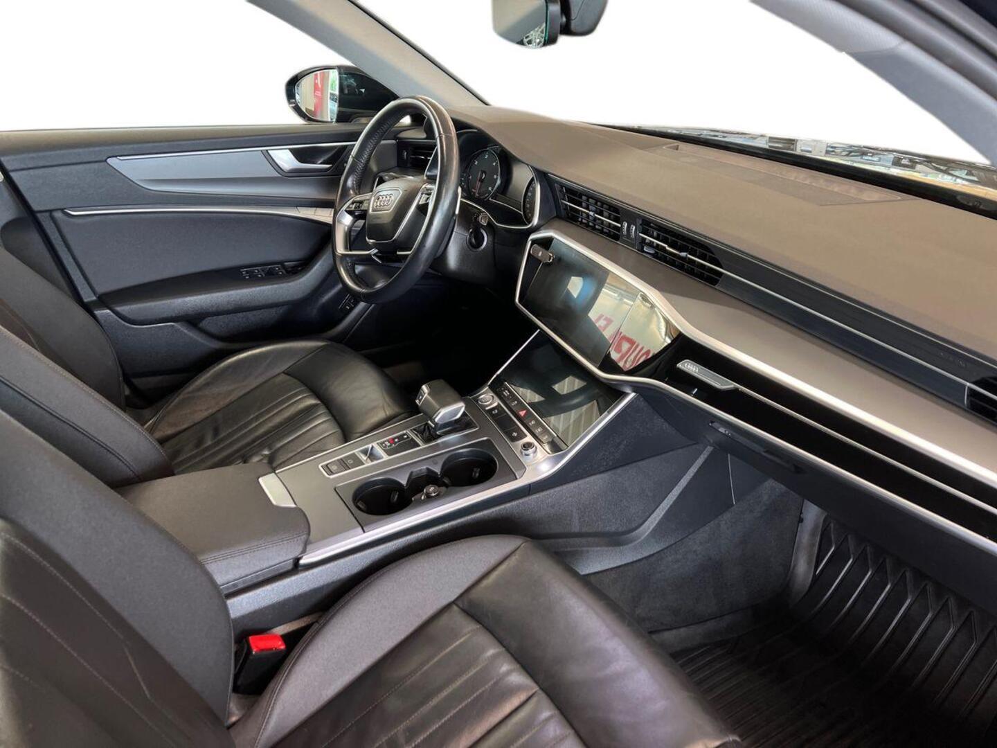 AUDI A6 2019