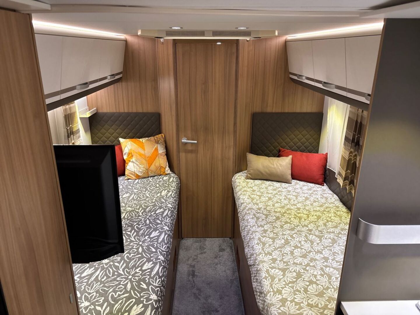 ADRIA Coral Supreme 670 SLT 2019