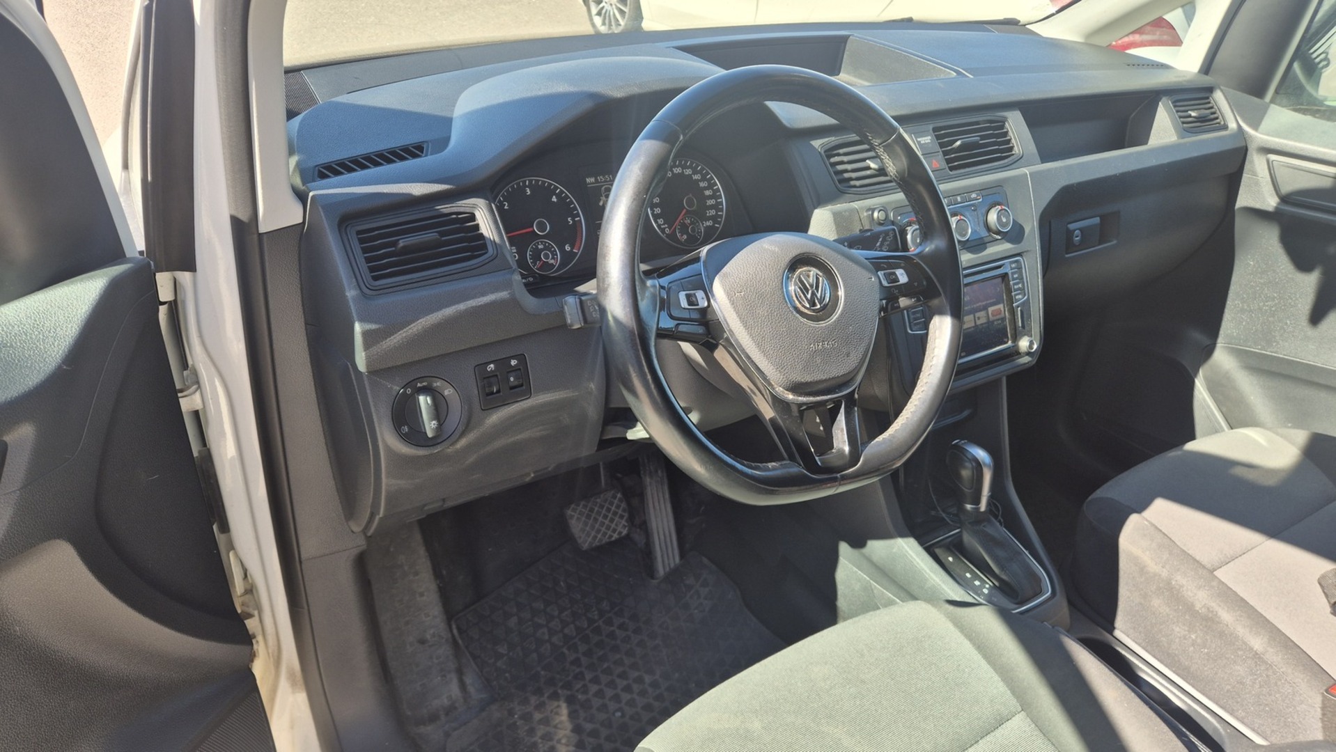 VOLKSWAGEN Caddy 2016