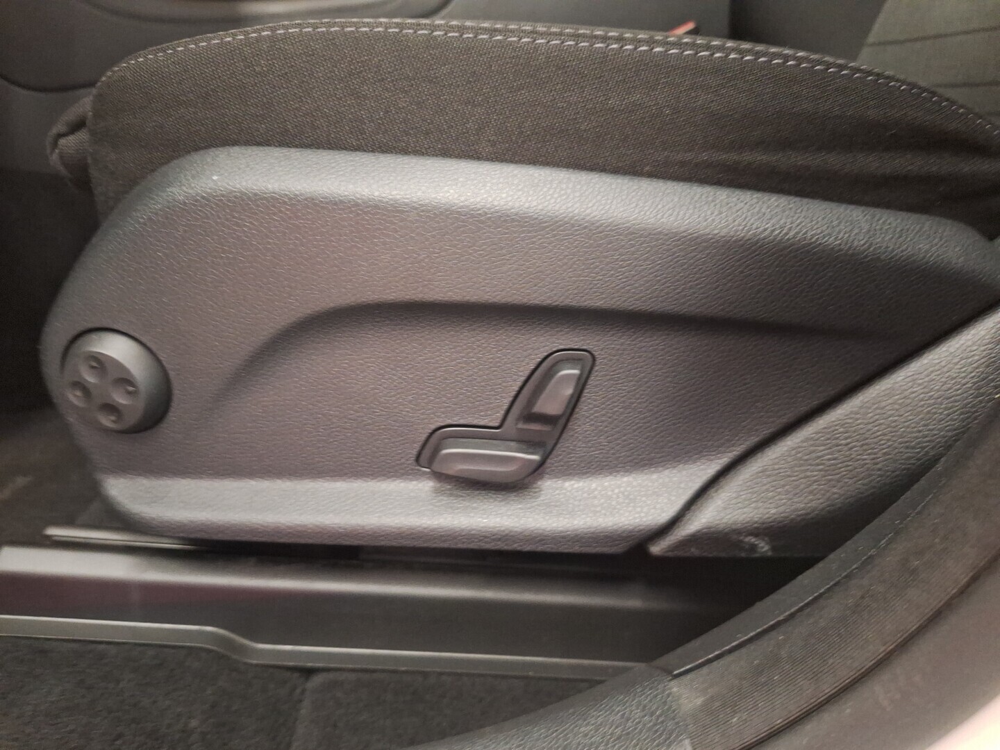 MERCEDES-BENZ GLC 2016