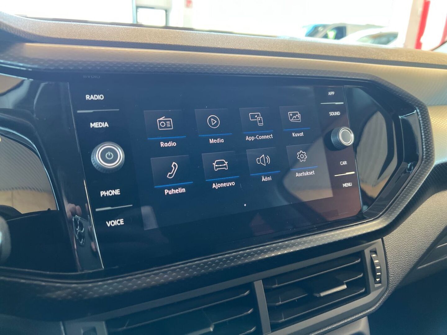 VOLKSWAGEN T-Cross 2020