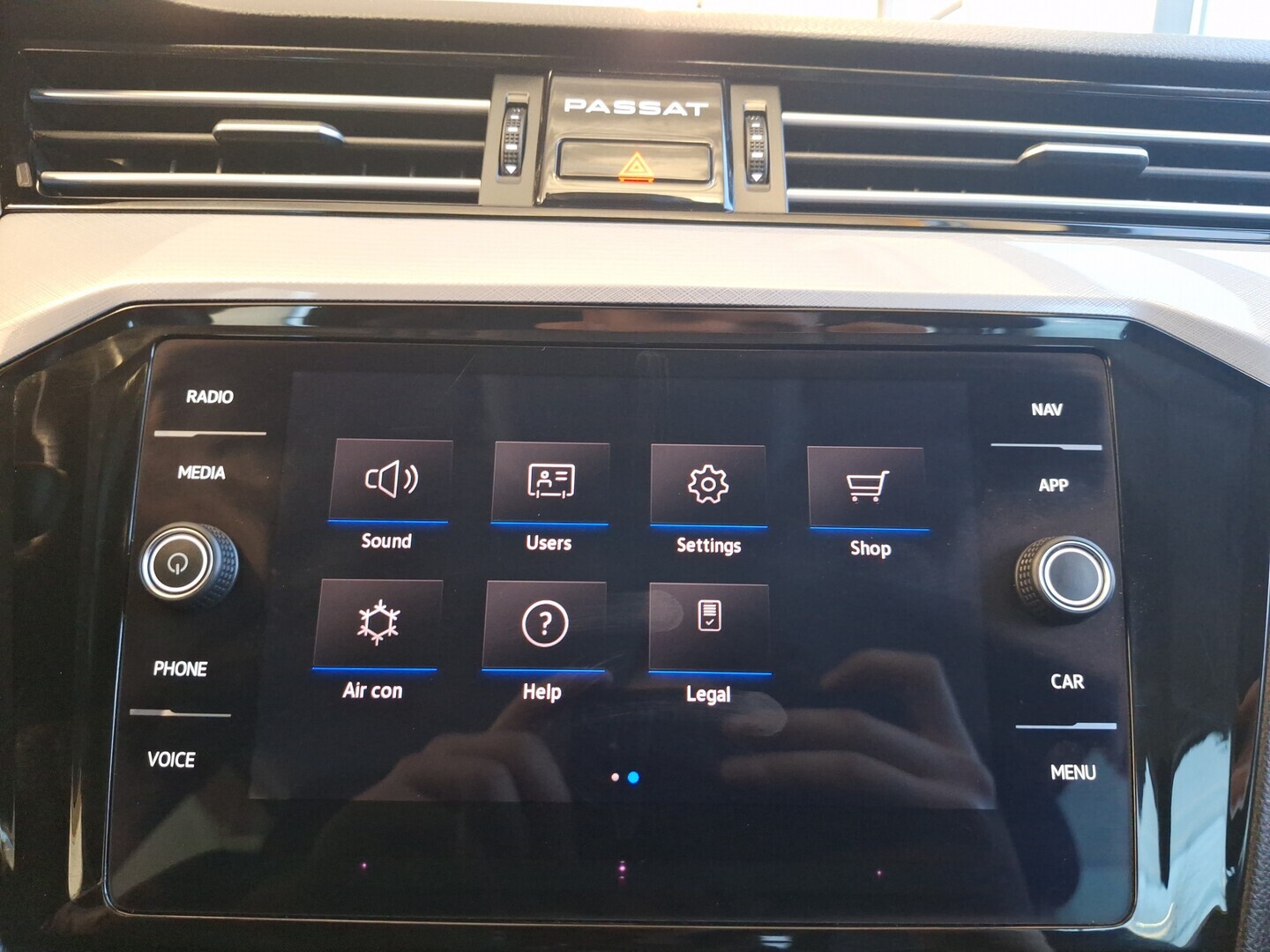 VOLKSWAGEN Passat 2020