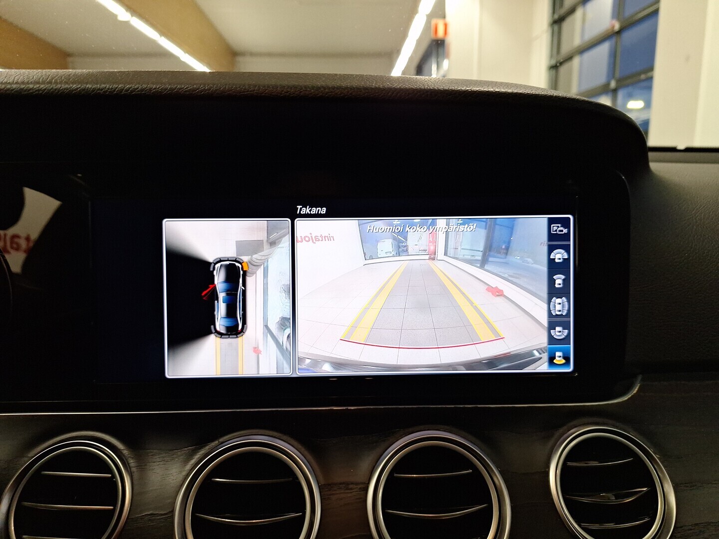 MERCEDES-BENZ E 2018