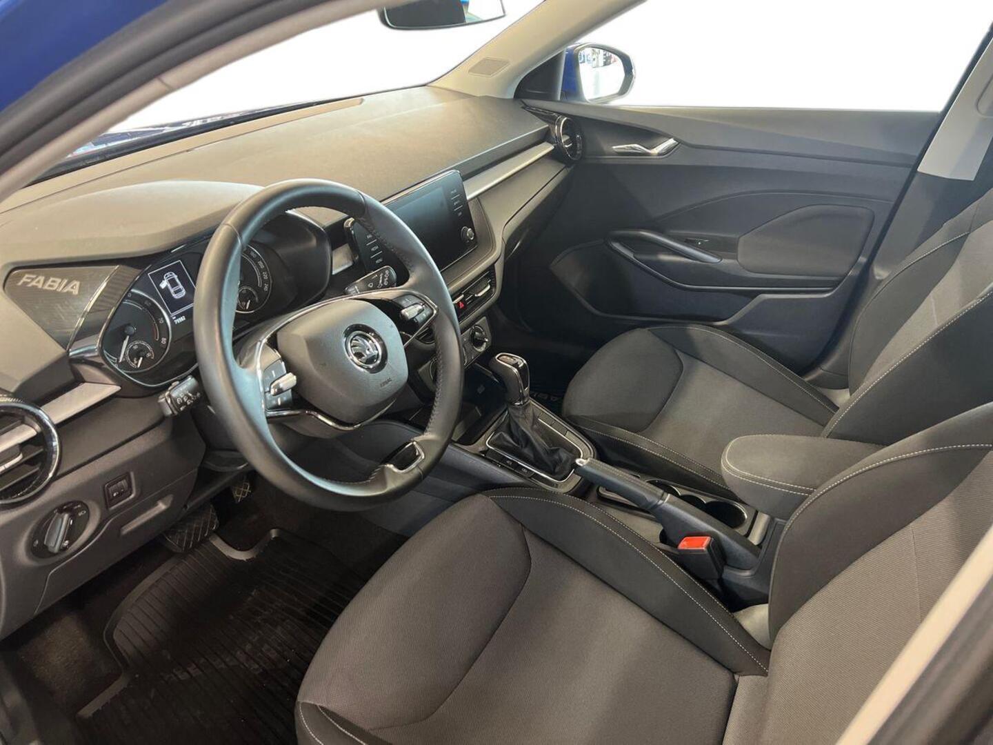 SKODA Fabia 2023