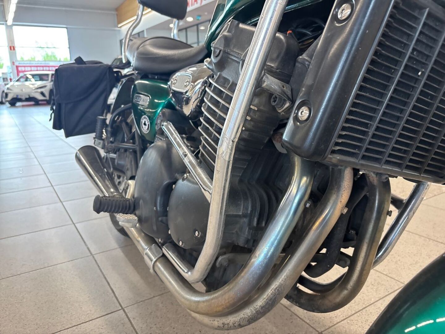TRIUMPH LEGEND 1999