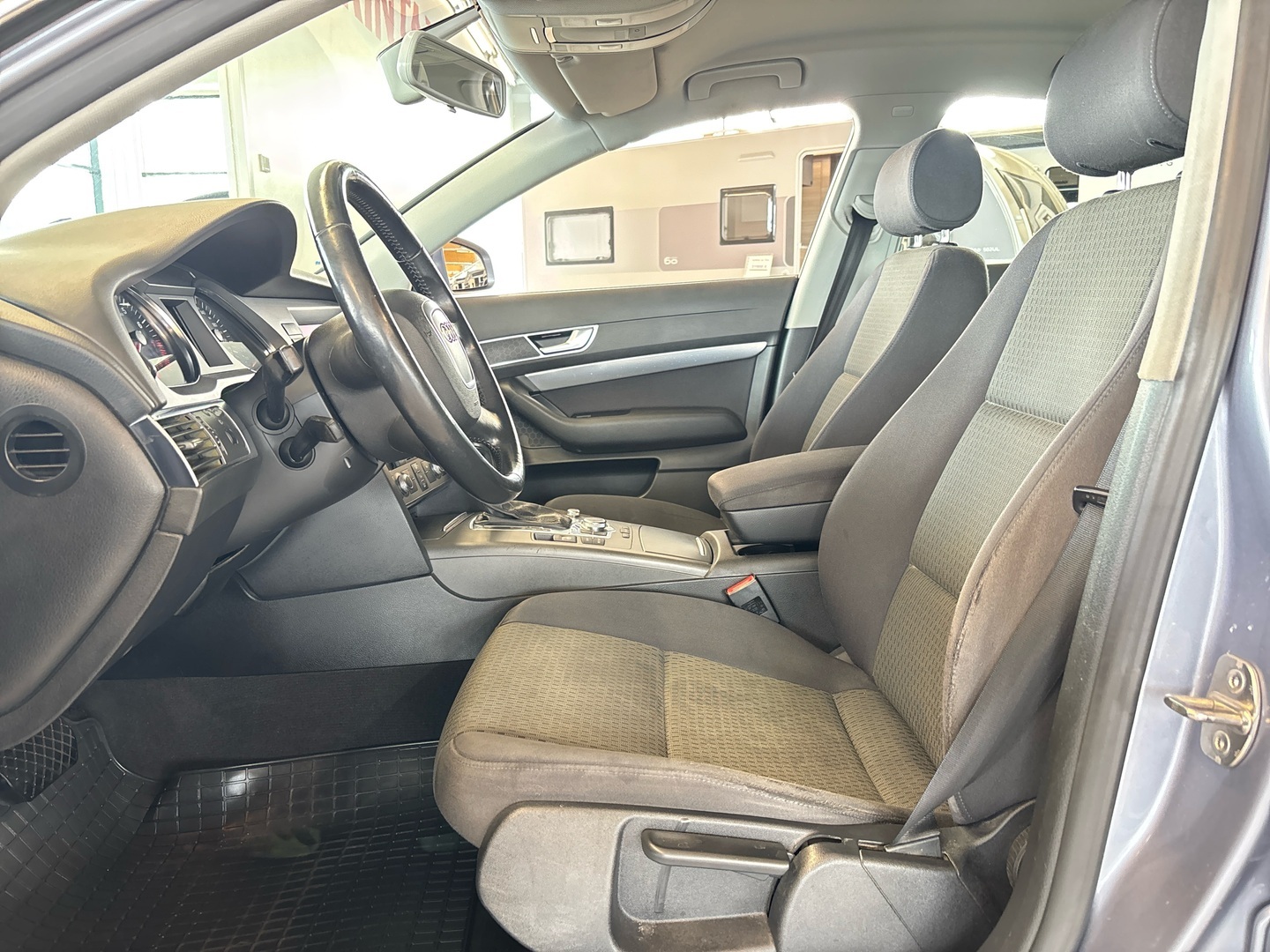 AUDI A6 2005