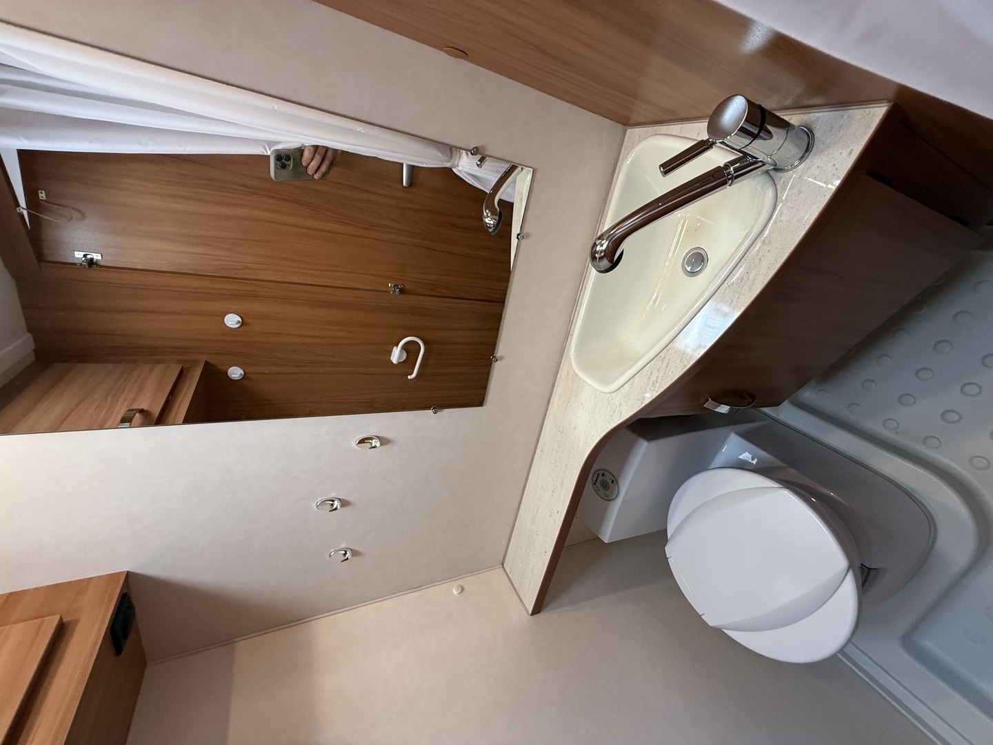 WEINSBERG CARAONE 2014