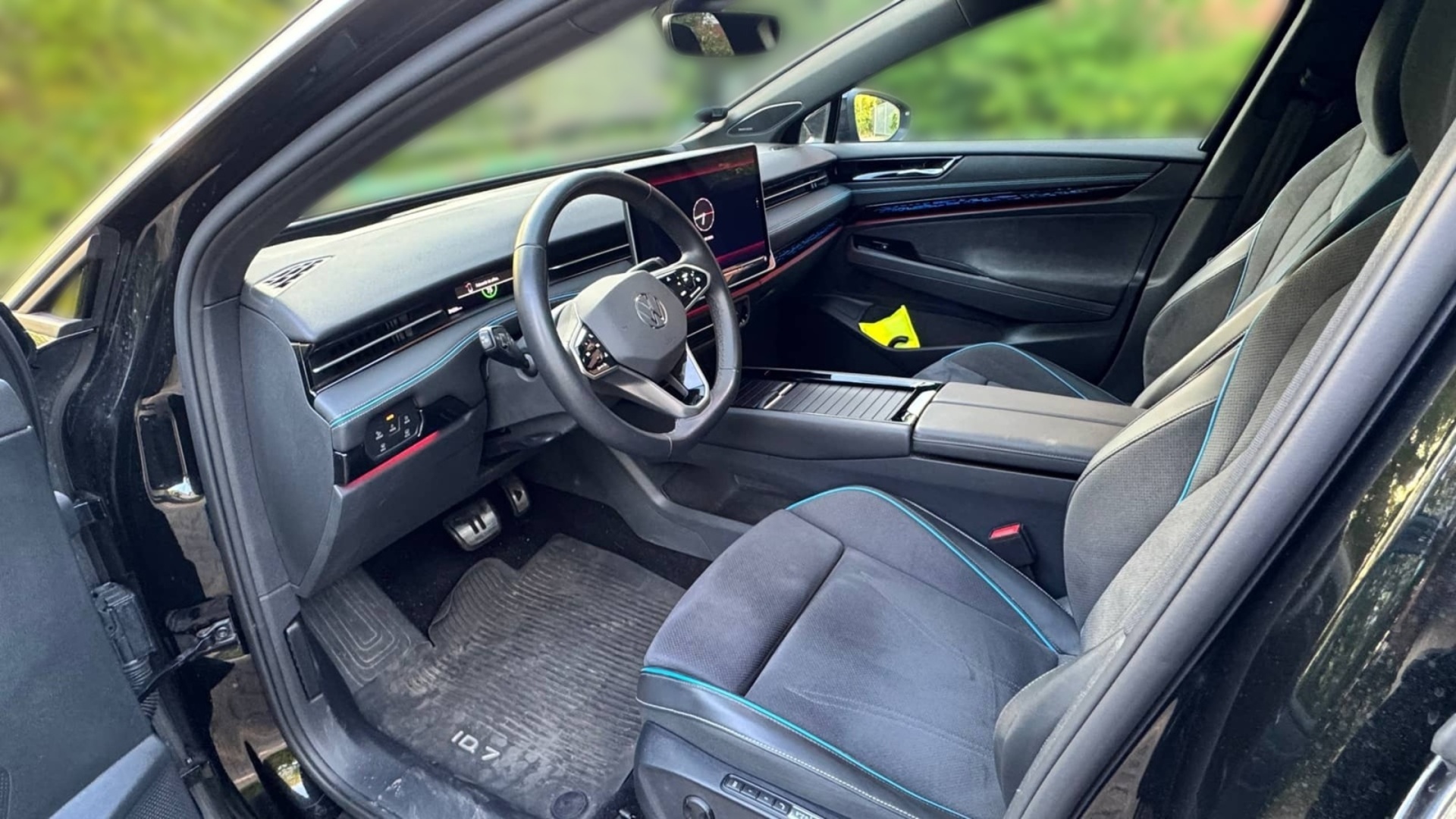 VOLKSWAGEN ID.7 2024