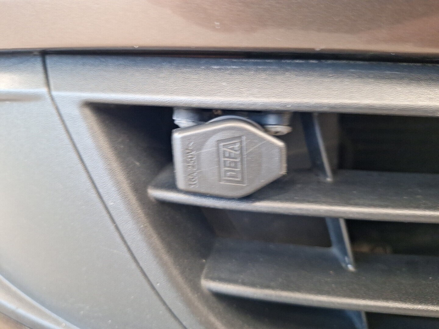 VOLKSWAGEN Jetta 2012