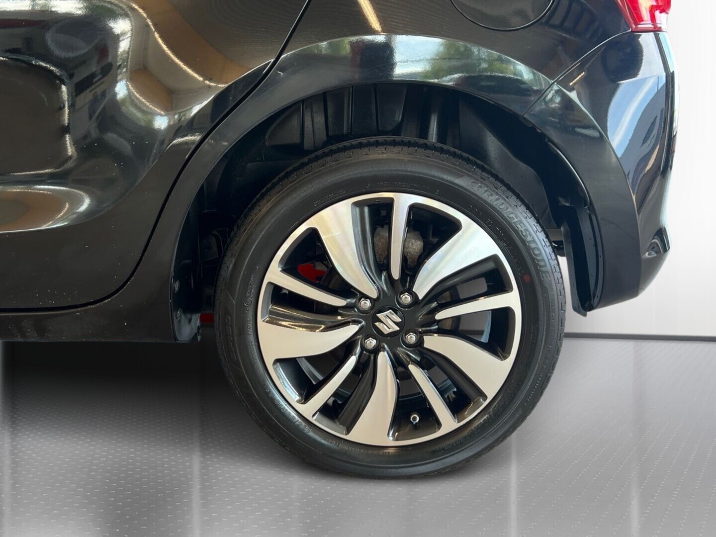 SUZUKI Swift 2019