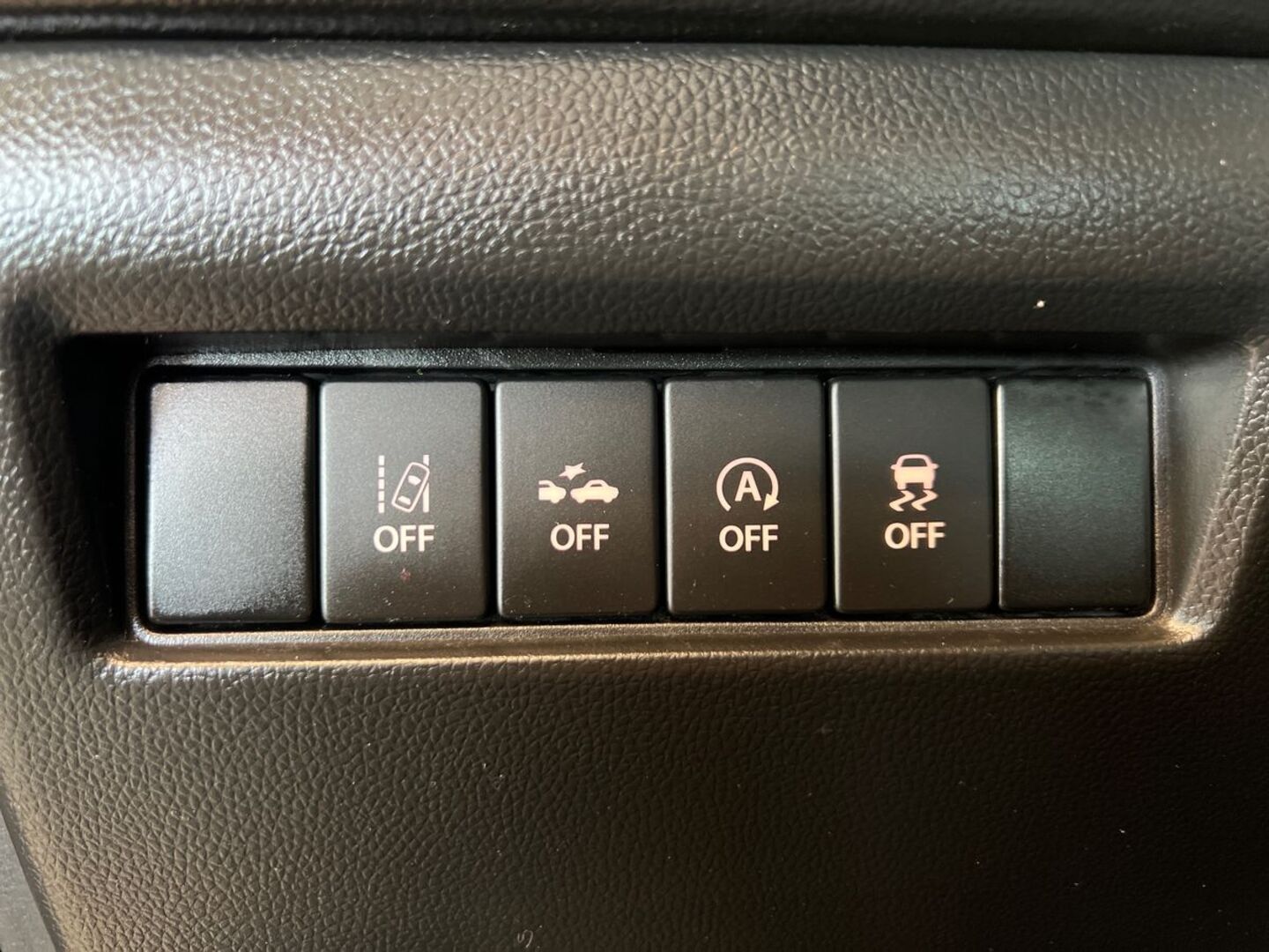 SUZUKI Swift 2019
