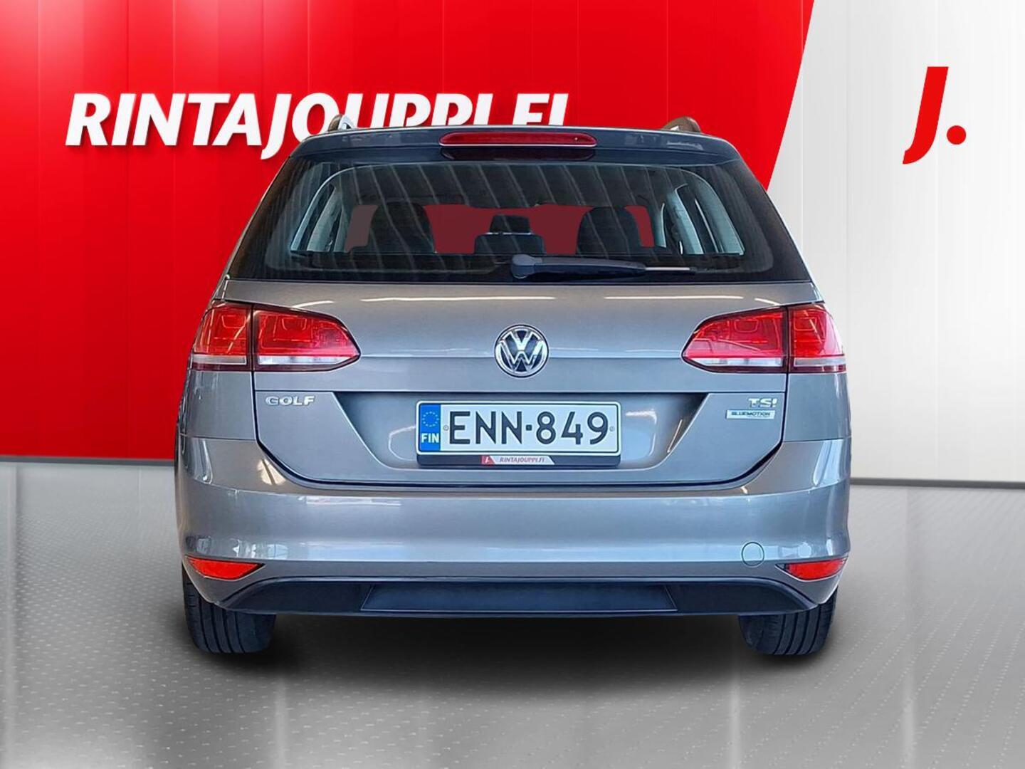 VOLKSWAGEN Golf 2015