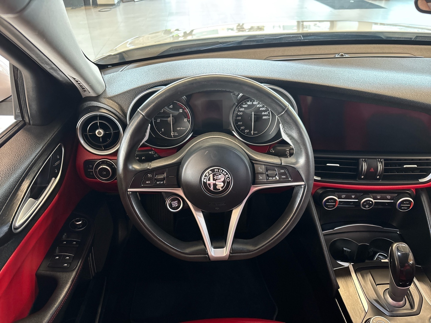 ALFA ROMEO Giulia 2017