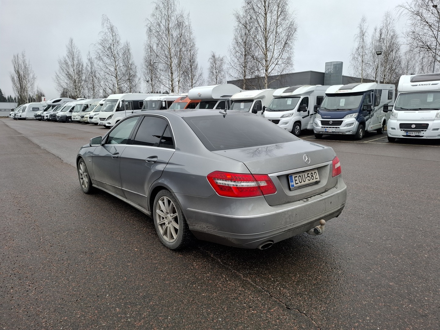 MERCEDES-BENZ E 2010