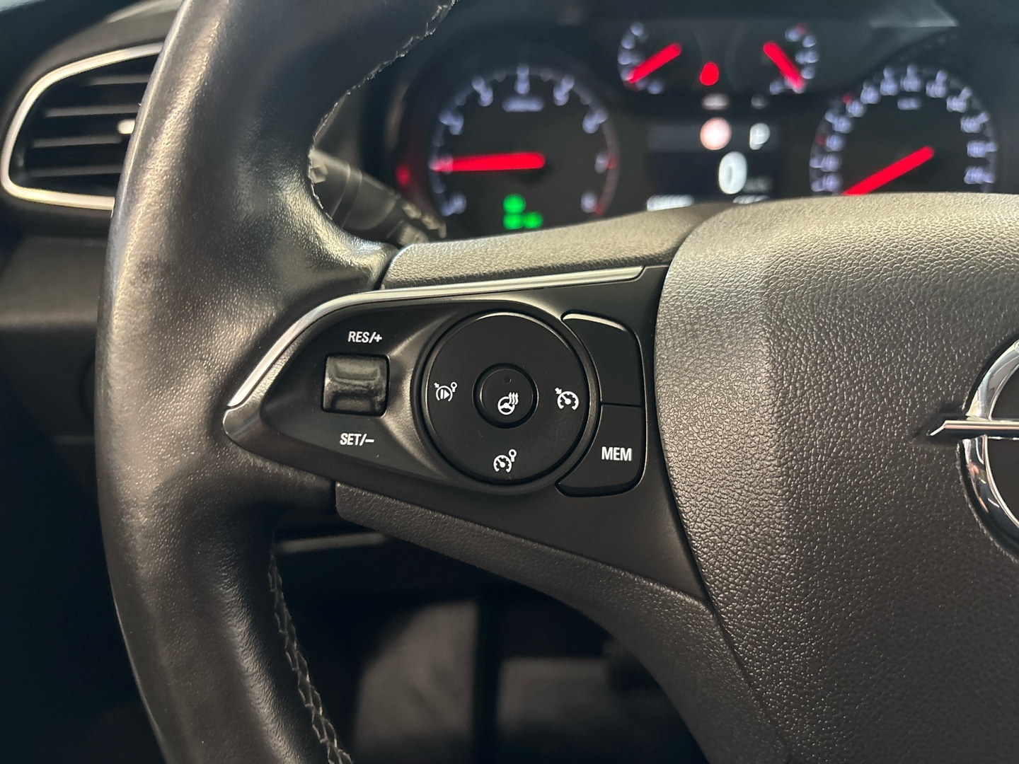 OPEL Grandland X 2018