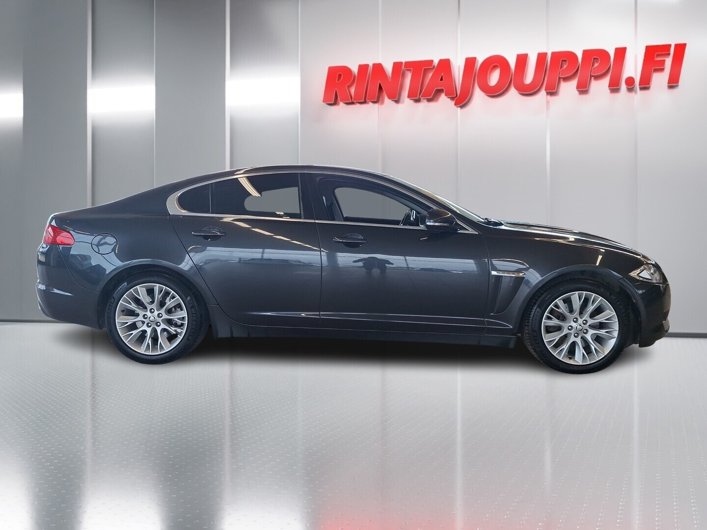 JAGUAR XF 2012