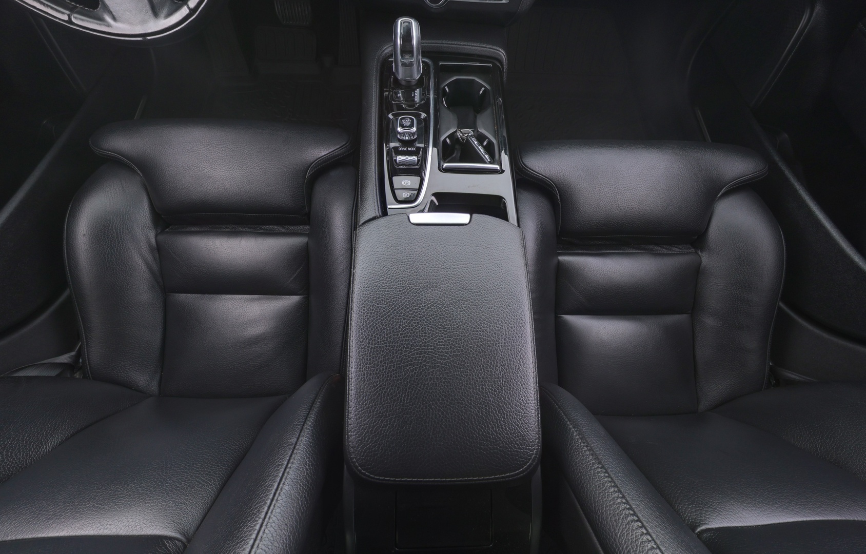 VOLVO V90 2017