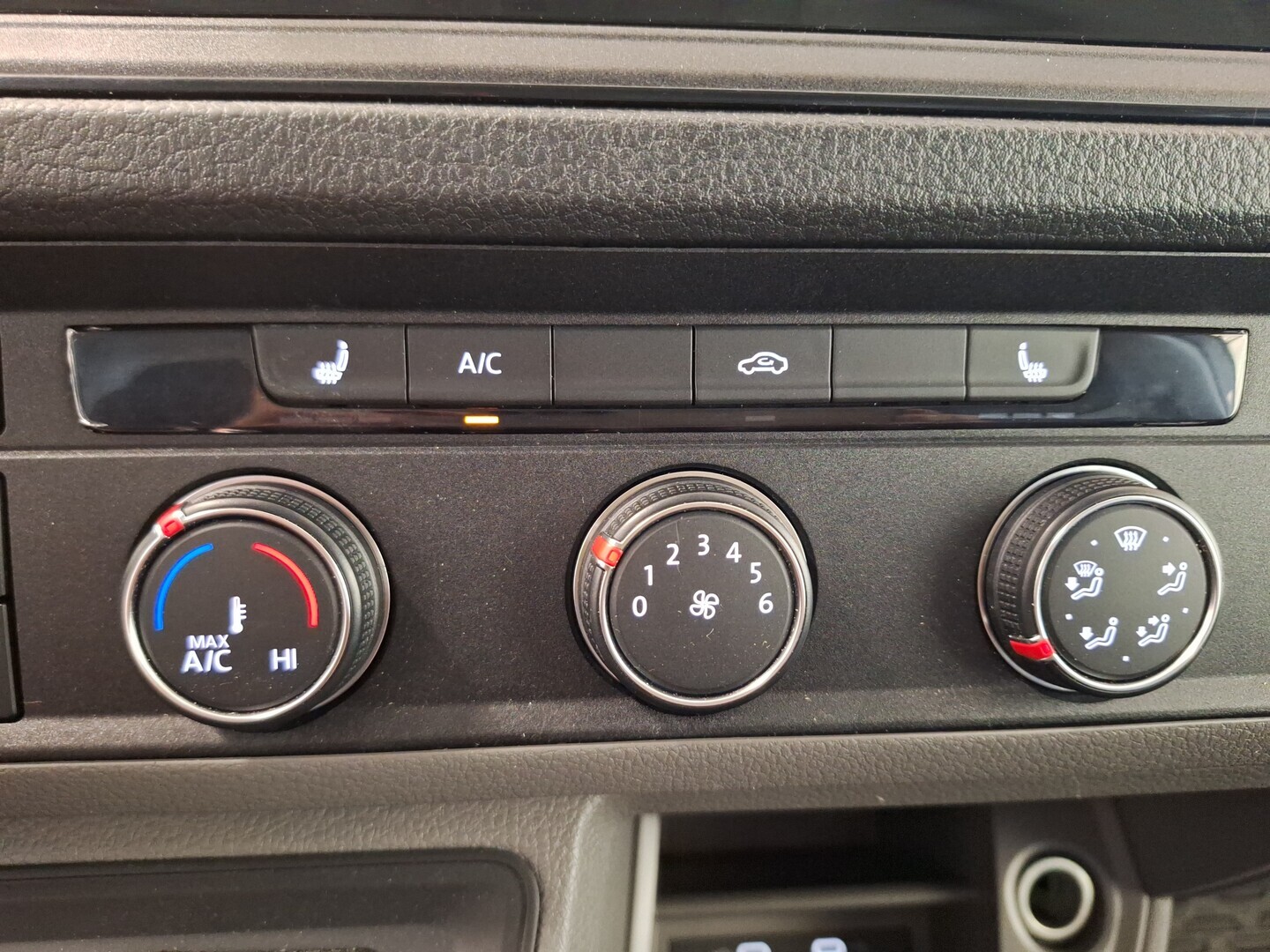 VOLKSWAGEN Crafter 2022