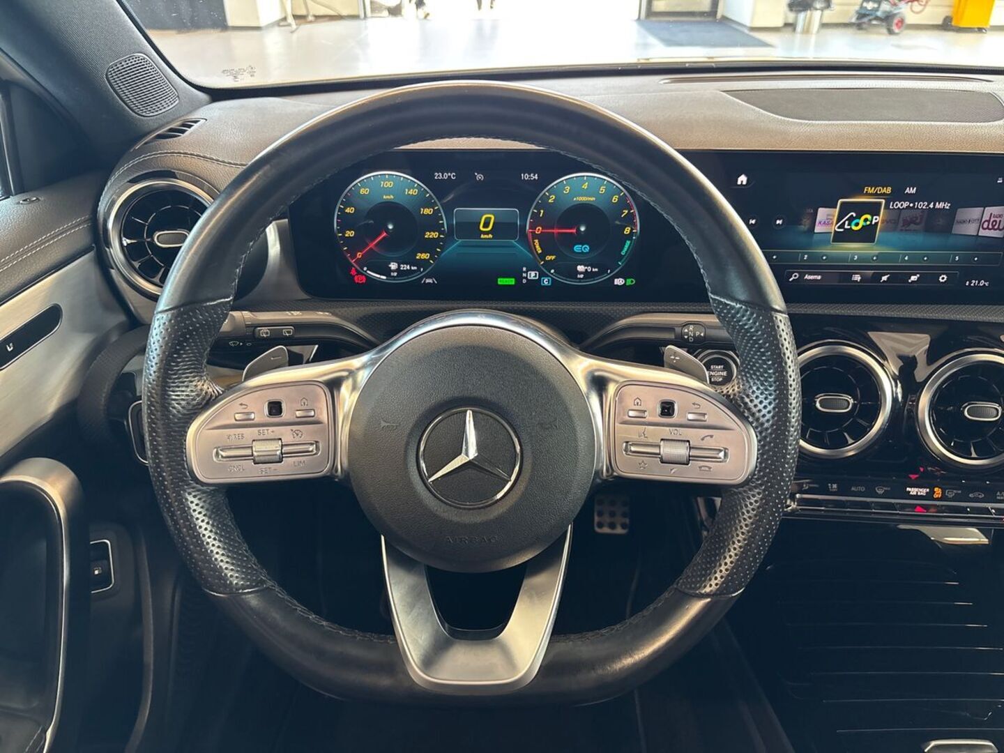 MERCEDES-BENZ A 2020