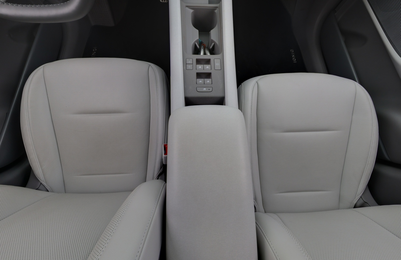 HYUNDAI IONIQ 6 2023