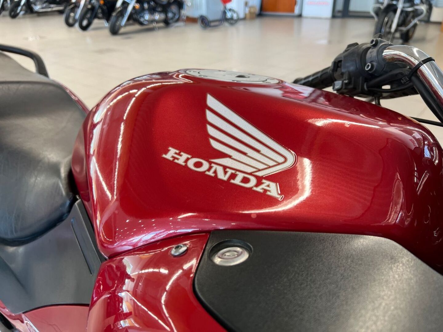 HONDA NT 2000