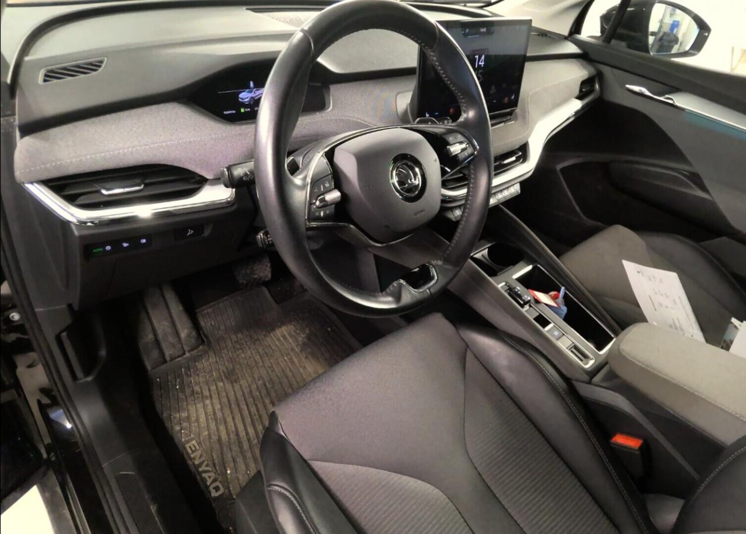 SKODA Enyaq 2023