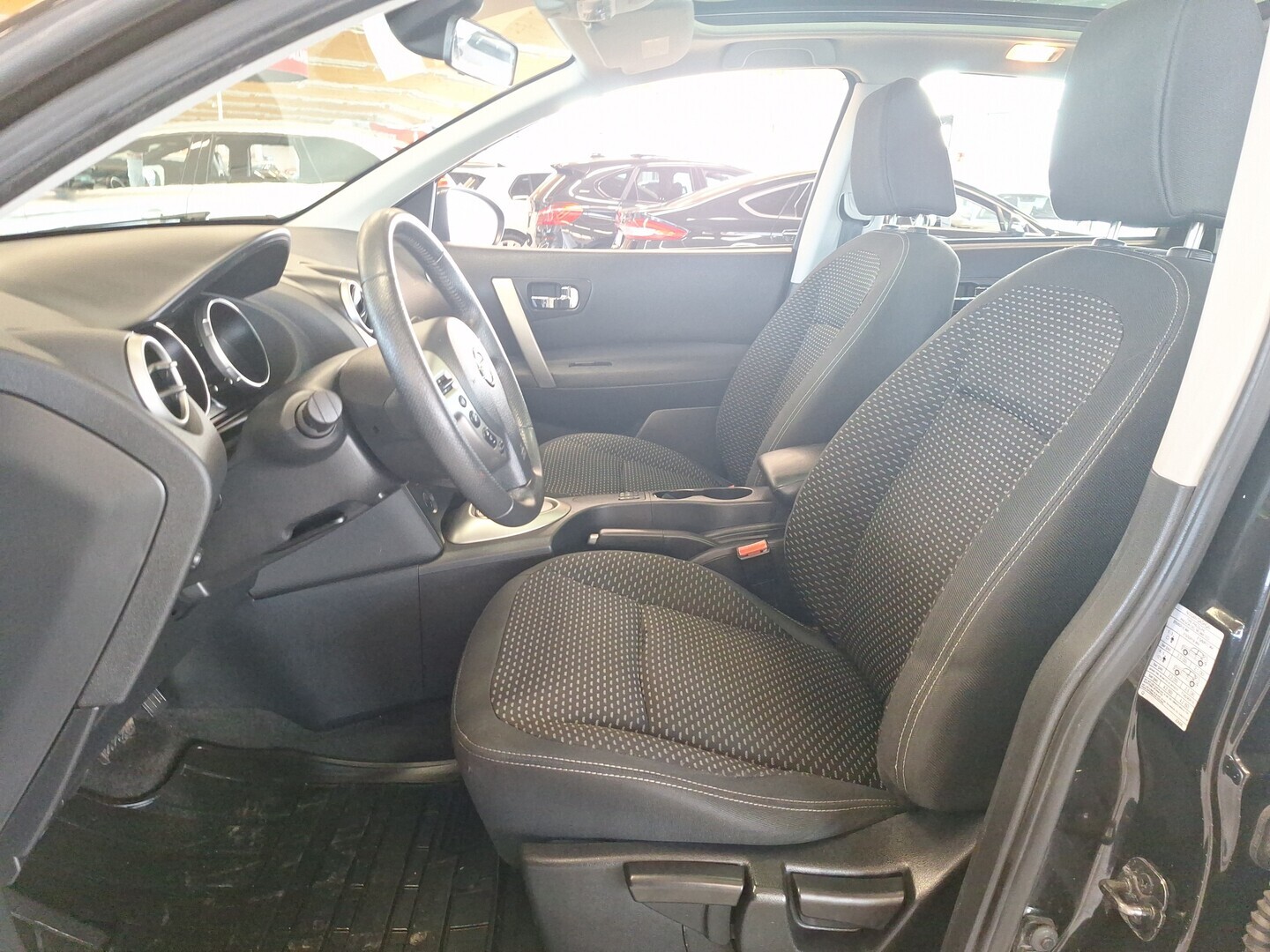 NISSAN Qashqai 2009