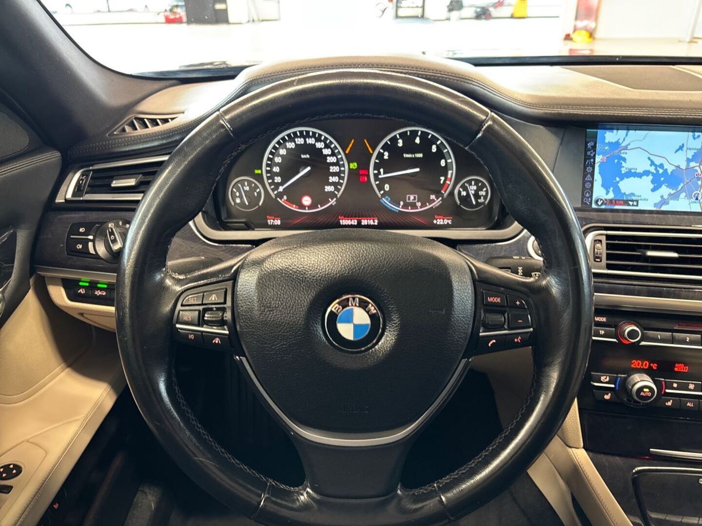 BMW 750 2009