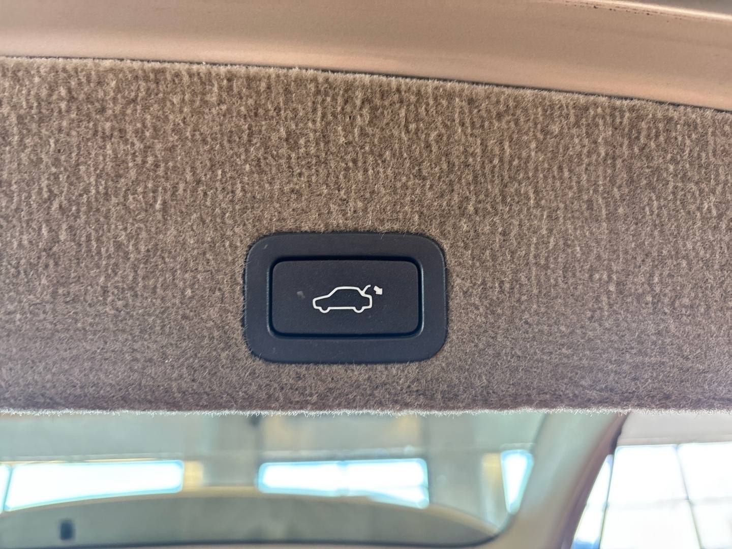 VOLVO XC60 2010