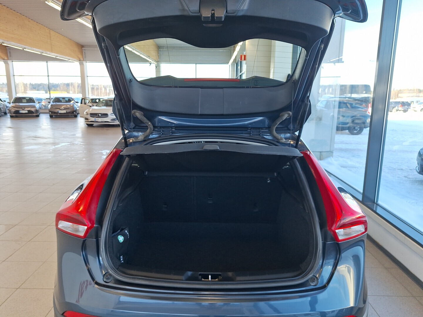 VOLVO V40 Cross Country 2018