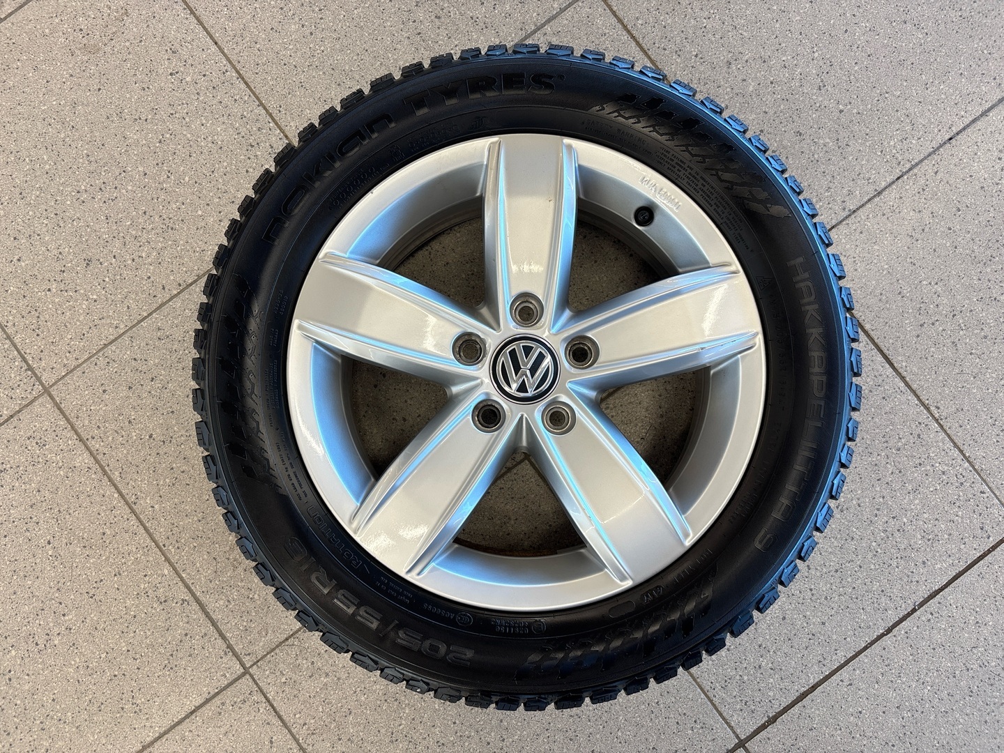 VOLKSWAGEN Golf 2018