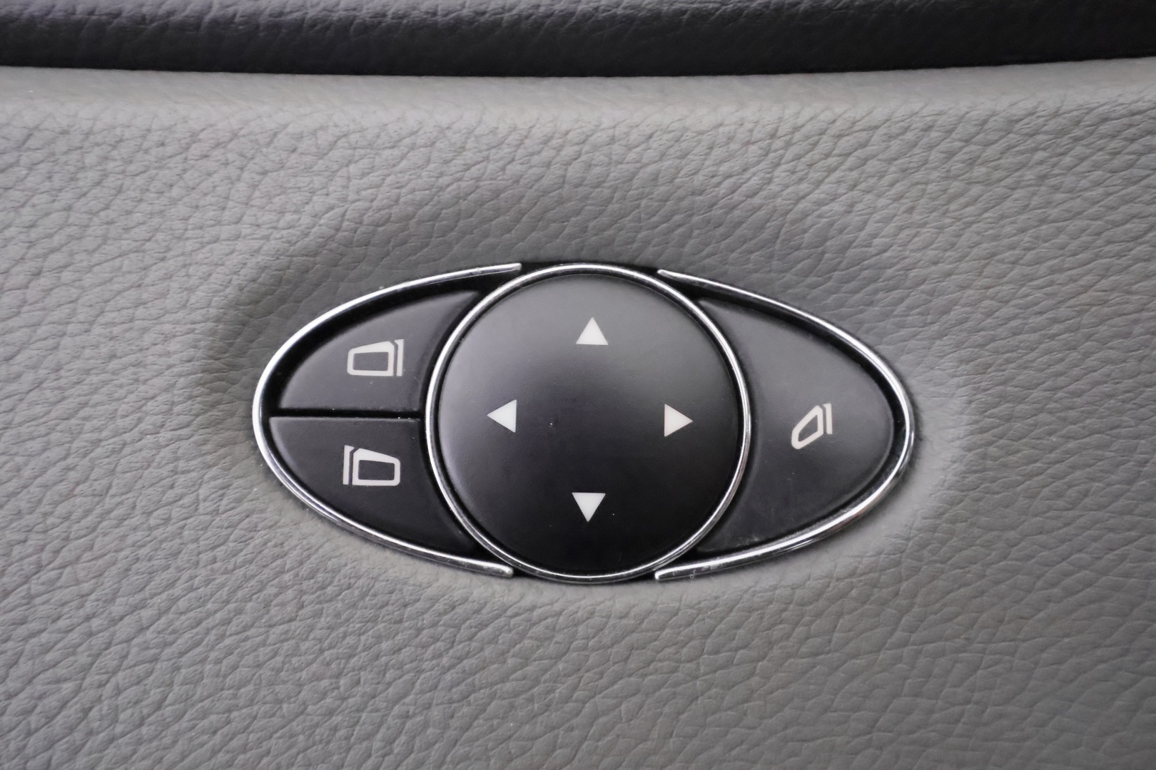 MERCEDES-BENZ CLS 2008