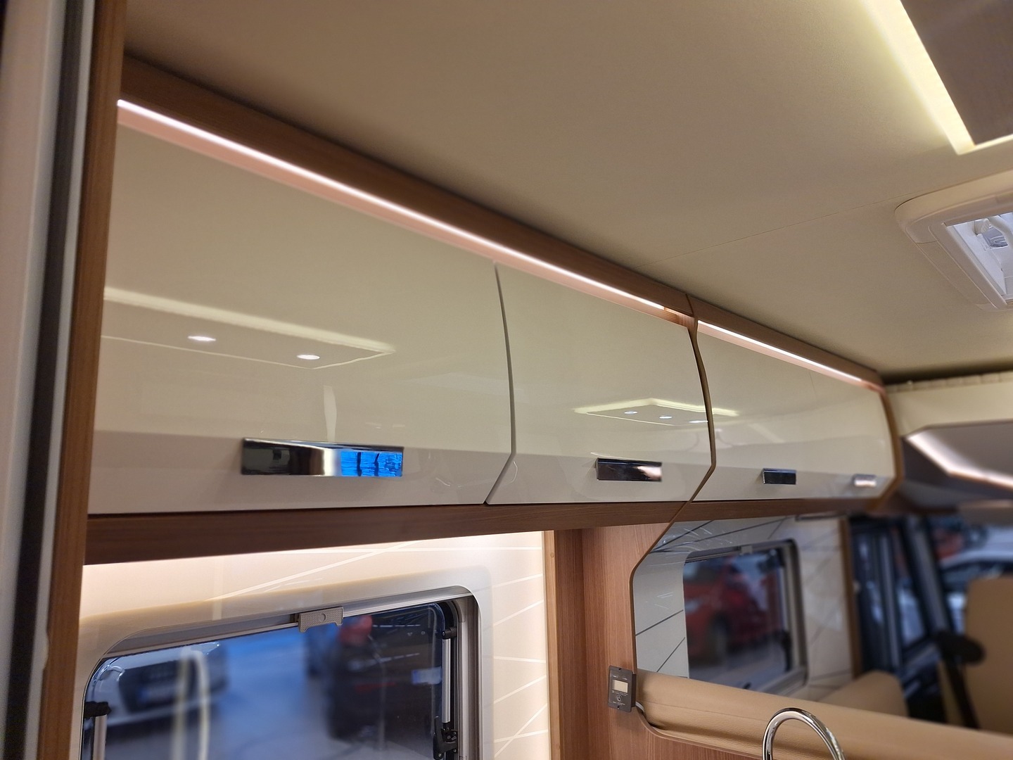 BÜRSTNER Elegance I 920 2018