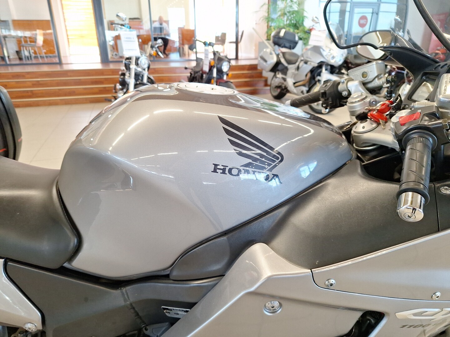 HONDA CBR 2006