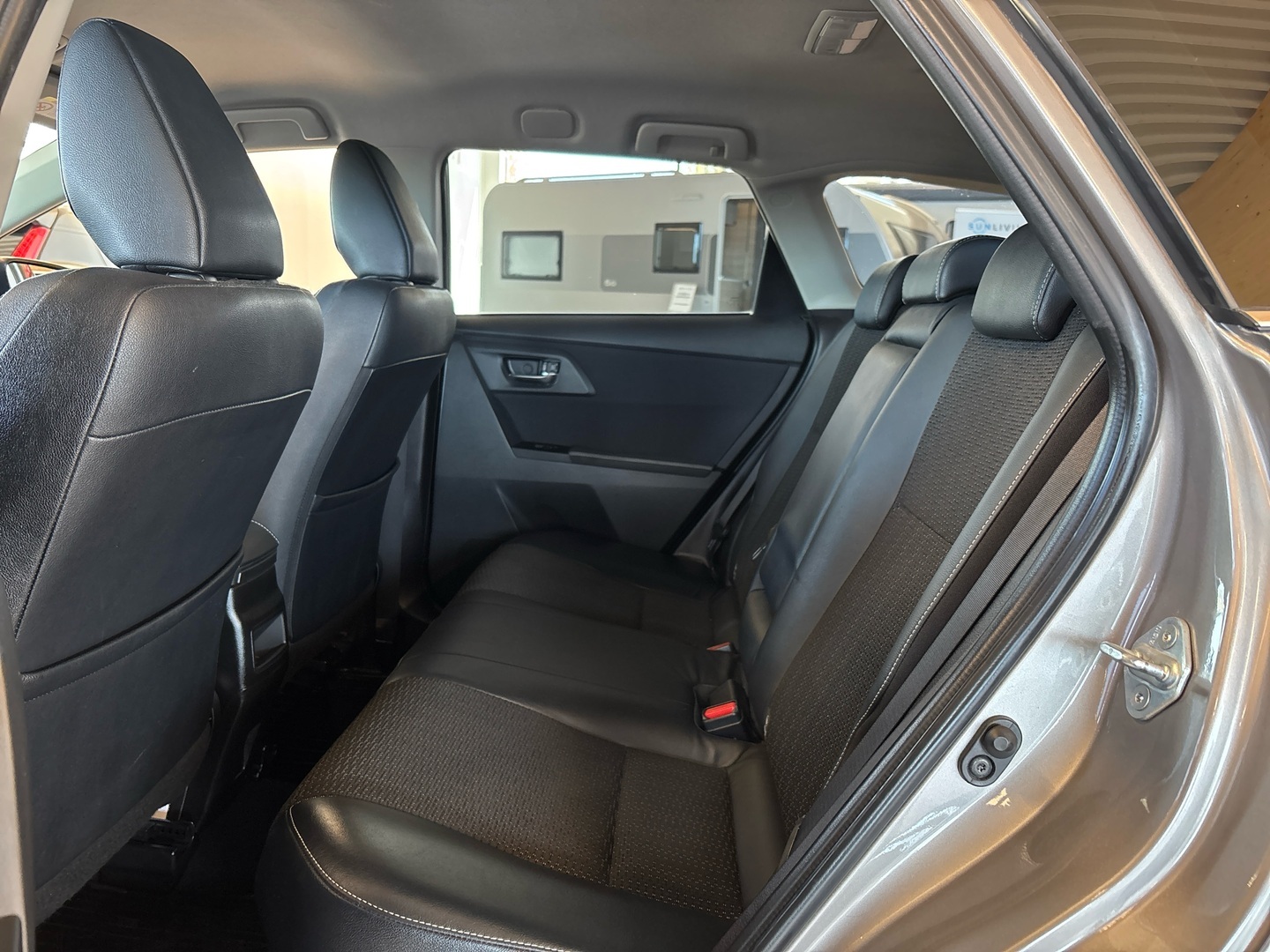 TOYOTA Auris 2014