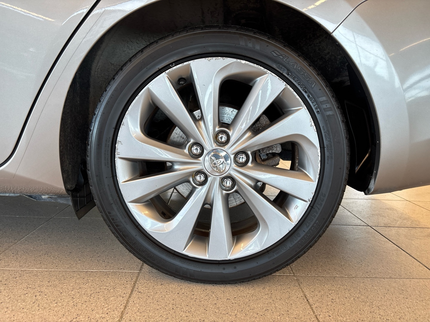 TOYOTA Auris 2014
