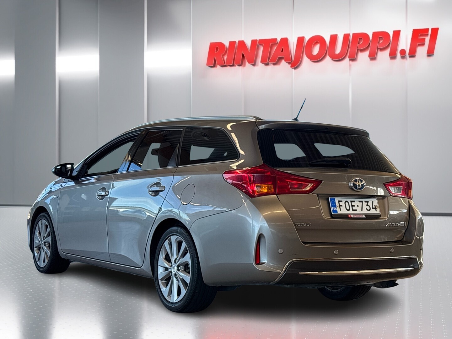 TOYOTA Auris 2014