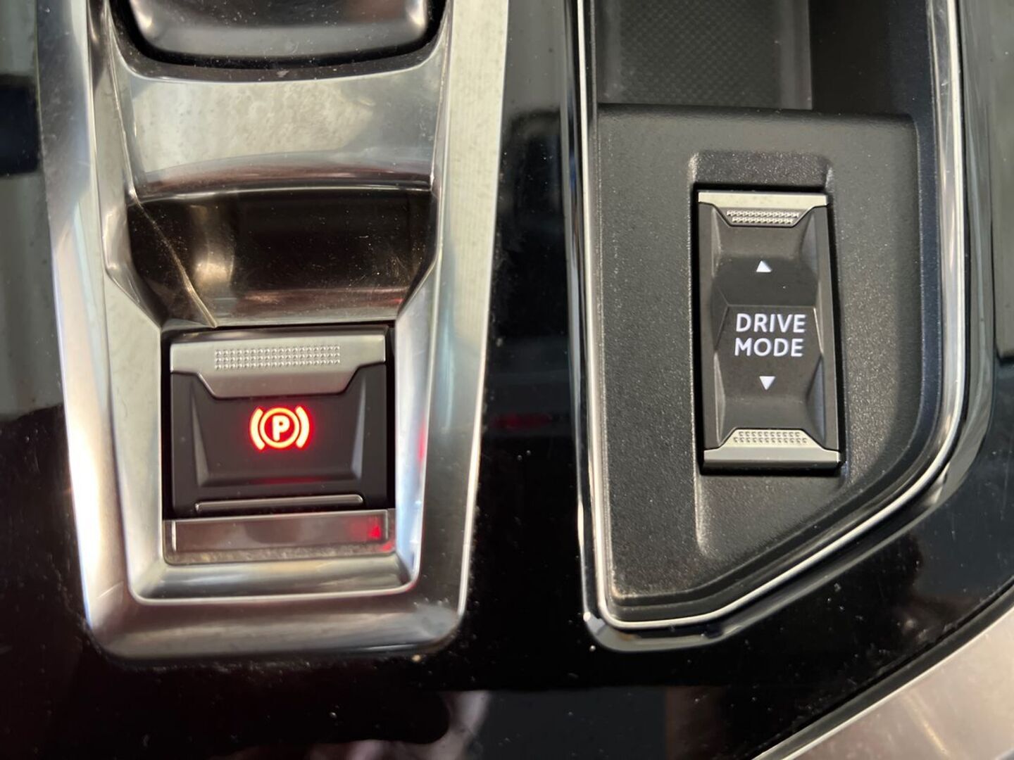 PEUGEOT 3008 21