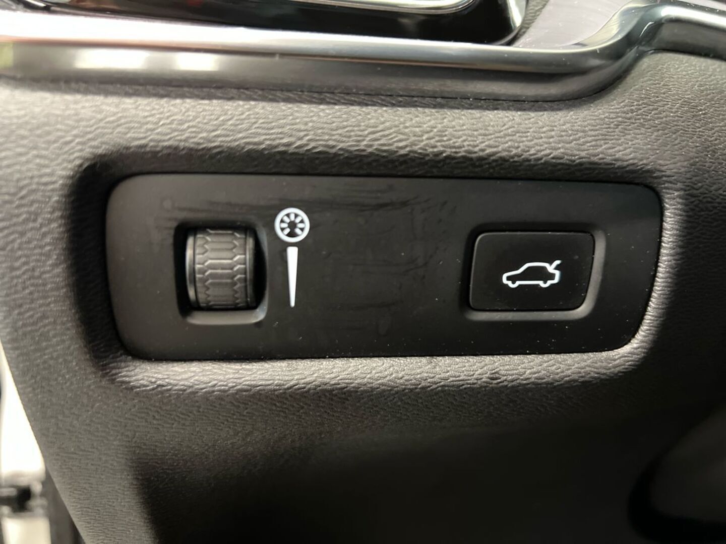 VOLVO V60 27