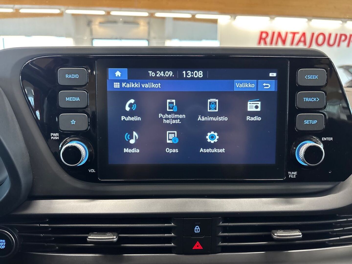 HYUNDAI i20 Hatchback 25